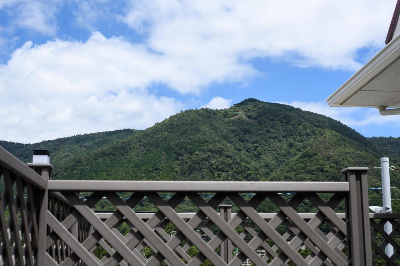 和光荘 Harmonious Light West Villa Hakone Bagian luar foto